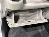 実用的な収納が、車内の各所にあります♪