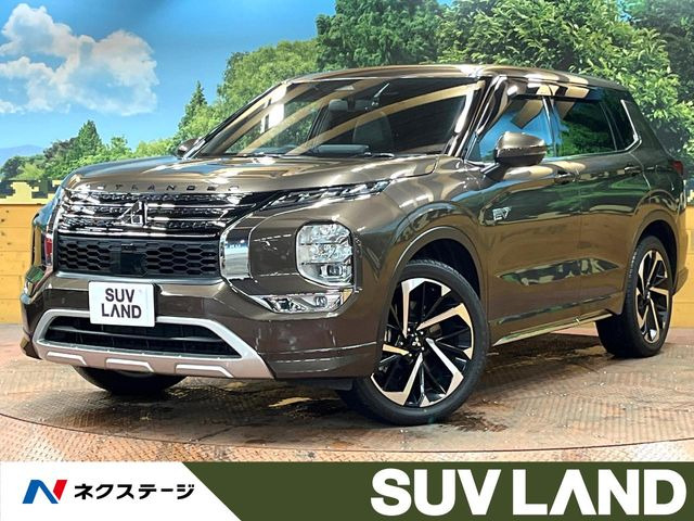 アウトランダー PHEV 2.4 P 4WD