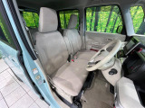 運転席シート廻りは使用感も少なく、良好な状態となっています。丁寧に使われていたことがよくわかりますね。
