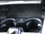 車両の詳細、ご質問につきましては、営業スタッフまでお気軽にご連絡下さいませ。遠方のお客様には実車の詳細動画送信も承ります。お問合せをお待ち致しております。