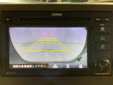 リアカメラ付で、後方を画面で確認。車庫入れも安心です。もちろん、バックギアと連動しています。