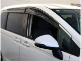 自社工場を3拠点完備しております。重整備やカスタムを始め、ご購入後のお車のメンテナンスも弊社にお任せください。