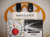 スマートキー付。取扱説明書とメンテナンスノートもあります☆品質評価シート付いてます!トヨタ認定中古車ライト!!