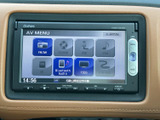 FM・AMやBluetooth Audioなど、利用できる音源を画面から選択できます。複数の再生方法を使い分けられるため、通勤やお出かけの際もお好みの音楽を楽しめます。