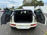 ご納車前には、BMWを熟知したメカニックによる100項目の点検・整備を行います。不具合箇所、交換時期に達している部品に関しましては、全て当社負担で交換してからのご納車となります。