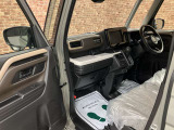 ■POINT■車を選ぶポイントは見た目と用途に合った車を選ぶことが大切です。在庫も豊富にございますので、ご自身にあった車を探してみてください!