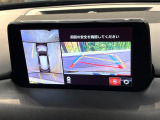 【360&deg;ビューモニター】専用のカメラにより、上から見下ろしたような視点で360度クルマの周囲を確認することができます☆死角部分も確認しやすく、狭い場所での切り返しや駐車もスムーズに行えます。