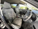 運転席シート廻りは使用感も少なく、良好な状態となっています。丁寧に使われていたことがよくわかりますね。