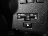 ETC車載器が搭載されているので、高速道路の乗り降りもノンストップで通過できます♪