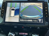 アラウンドビューは4方のカメラで真上から車を見たようにモニタで確認ができる日産自慢の装備です。周辺の安全確認、小さなお子様や障害物も確認できるので、駐車のしやすさだけでなく、事故防止にも役立ちます♪