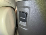 シガーソケット用の充電器が使用可能です!
