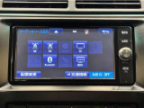 Bluetooth対応、CD/DVD再生機能付き。お好きな音楽を聴きながらのドライブは楽しいですよね〜♪