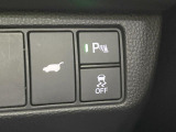 【パワーバックドア】スマートキーや運転席のボタンを押すだけでリアゲートが自動で開閉します!荷物を持っている時や、高い位置にあるバックドアを閉める際に便利な機能です♪