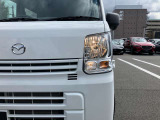 前方を照らすヘッドライトはハロゲンランプを使用しております。もちろん、LEDライト等への変更も可能です。