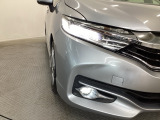 【LEDヘッドライト】ディスチャージヘッドライト(HID)と同等の明るさで、夜道や雨天走行が明るく視界良好!! フォグライトも装備で、安心感さらにUPです♪安心ドライブを楽しんで下さい♪