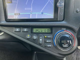 オートエアコン付き!車内温度を設定すると、風量を自動で調節してくれます。