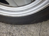 タイヤサイズ175/80R16です。
