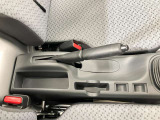 コンソールコインホルダー/コンソールカードホルダー/コンソールポケット。たくさん収納スペースがあるので運転席周りもすっきり★