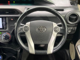 インテリアに合わせたデザインのステアリングは、運転される方のことも考え、運転しやすい形状、大きさです。是非一度、実際に触ってお確かめください。