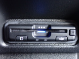 ■【ETC車載器】が装備されています。セットアップをしてお渡しとなり、ETCカードを差し込むだけで高速道路の利用が可能です。