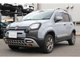 FIATらしい愛らしさと個性を感じるフロントフェイス。街中でも目を惹くデザインです
