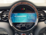 Bluetoothのスマホ接続もできます。スマホの音楽をお楽しみいただけます。ナビは付いておりません
