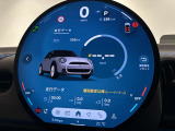 見やすさも、楽しさも、MINIらしく。先進の大型ディスプレイが、毎日のドライブをもっとワクワクさせます!