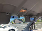 私達の強みは、車の仕入れから整備、板金塗装そして販売、さらにアフターケアまで自社で一貫して行える点にあります。これにより全ての行程に責任を持ち、お客様に信頼できるサービスを提供いたします。