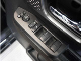 ◆パワーウィンドウスイッチ◆運転席から全席の窓の開閉操作を行うことが出来いつでも換気ができます!