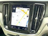 【9インチタッチスクリーン純正HDDナビ】「Apple Car Play」「Android Auto」対応のボルボ先進ナビゲーション「SENSUS」。最新地図データへ無料更新してお渡しします。