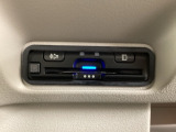 ETCが付いてます。ETC搭載車しか通過できないスマートICが利用できるようになりますよ!現在スマートICの設置箇所も増えてきているので、高速道路利用の幅が広がりますね☆