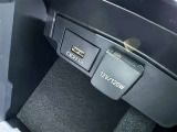 シガーソケット用の充電器が使用可能です!