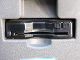 ビルドインタイプのETC車載器がスッキリと収まっています。