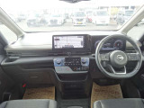 セレナ 1.4 e-POWER ハイウェイスターV 