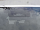 【エマージェンシーブレーキ】走行中に前方の車両等を認識し、衝突の危険があるときは警報とブレーキで衝突回避と被害軽減をアシスト。より安全にドライブをお楽しみいただけます。
