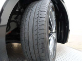 タイヤサイズは195/50R19となっております☆