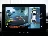 バックガイドモニターで、後方を確認しながら安心して駐車することができます。運転初心者も熟練者も必須の機能ですよ!
