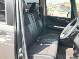 当店では軽自動車から普通車まで幅広くオールメーカーの車種・色・グレードを豊富に揃えております。