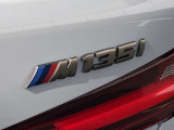 車両の詳細、ご質問につきましては、営業スタッフまでお気軽にご連絡下さいませ。遠方のお客様には実車の詳細動画送信も承ります。お問合せをお待ち致しております。