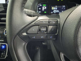 ステアリングスイッチ装備!運転しながら手元でオーディオの操作などができます。