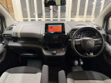 プジョー・シトロエン 正規ディーラー認定中古車 静岡県沼津市岡一色463-1 055-926-2400 遠方のお客様もお気軽にご相談下さい。