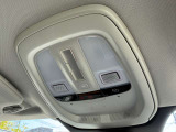 Volvo Cars app(テレマティクス・サービス/ボルボ・カーズ・アプリ)内容は・緊急通報サービス・故障通報サービス・リモートドアロック及びアンロック機能・エンジンリモートスタートなどが使えます。