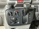 納車前には全車専用機械でクリーニングおこなっています!隅々までキレイに仕上げてからお渡しします!