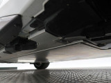 ご希望があれば下廻りの錆止め施工も承ります。クリアでの施工なので、純正のままの姿で防錆施工可能です。