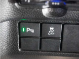 ◆パーキングセンサーシステム◆車庫入れの時などに近くに障害物がある場合、障害物までの距離を音で知らせてくれます。