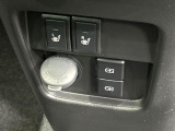【シートヒーター】寒い日に重宝するシートヒーター!エアコンより早く温まってくれるので寒がりの人も安心ですね♪エアコンの温風は乾燥するから苦手、という方にもをおすすめです。