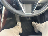 ルームクリーニングも隅々まで綺麗にしてお渡ししています。他店の車のクオリティと比較してください!!!