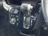 【 シフト 】スムーズなシフトチェンジで快適にお車を操縦していただけます!//