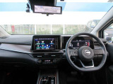 前方視界はとても良く運転しやすい車です。