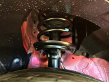 お車を安心してお乗りいただく為には、足回りの定期点検が欠かせません。サービスサポート(有償保証)では無料点検もご提供しており、安心のカーライフをお過ごしいただけるサポート体制が整っています。